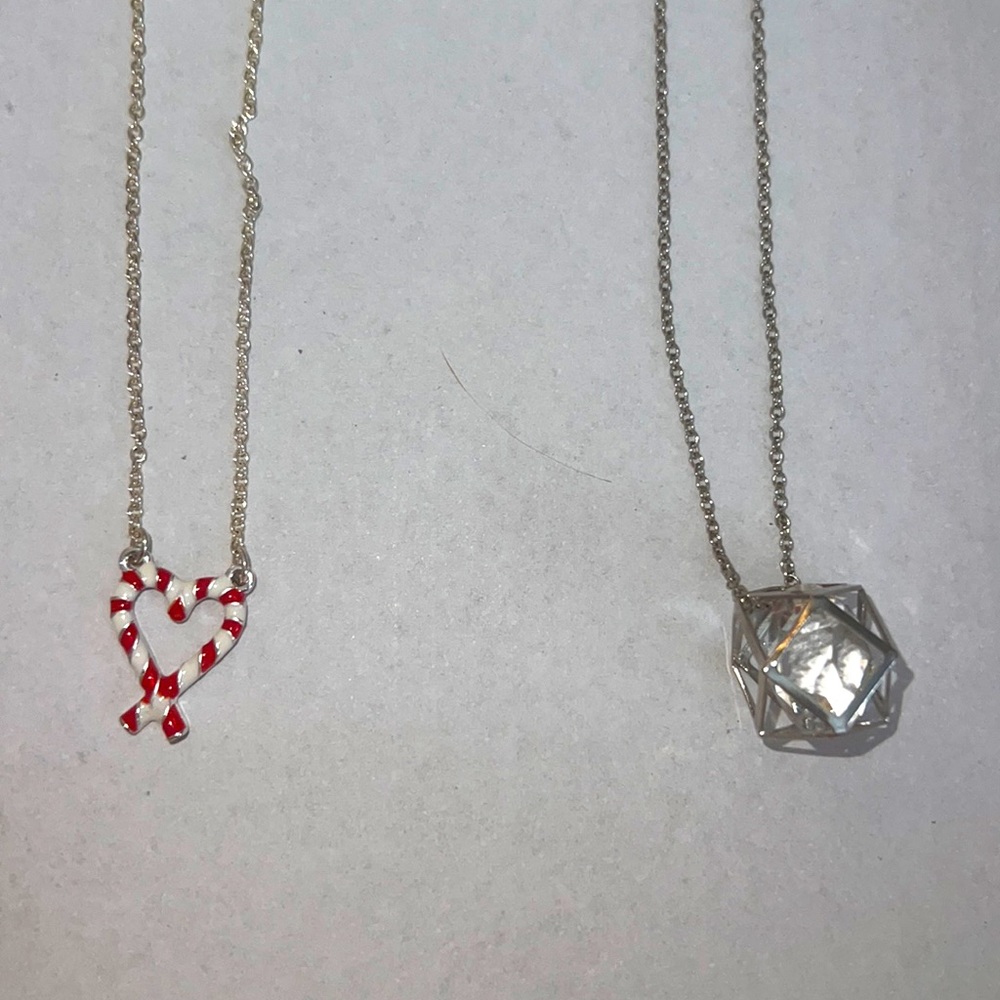 2 necklaces never worn